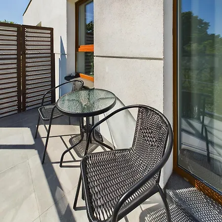 Apartment Malczewskiego Elegancki Parking & Balkon By Renters *